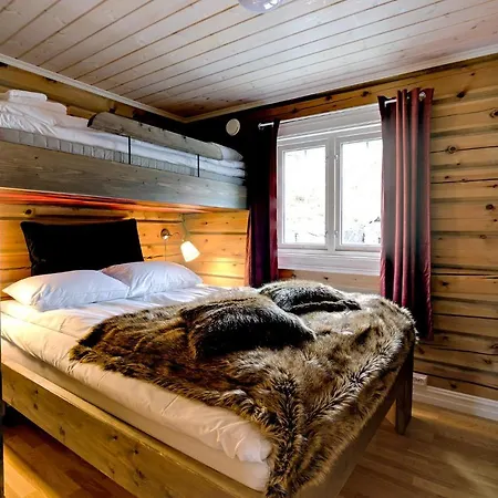 Lake View 6 Guests Sykkylven